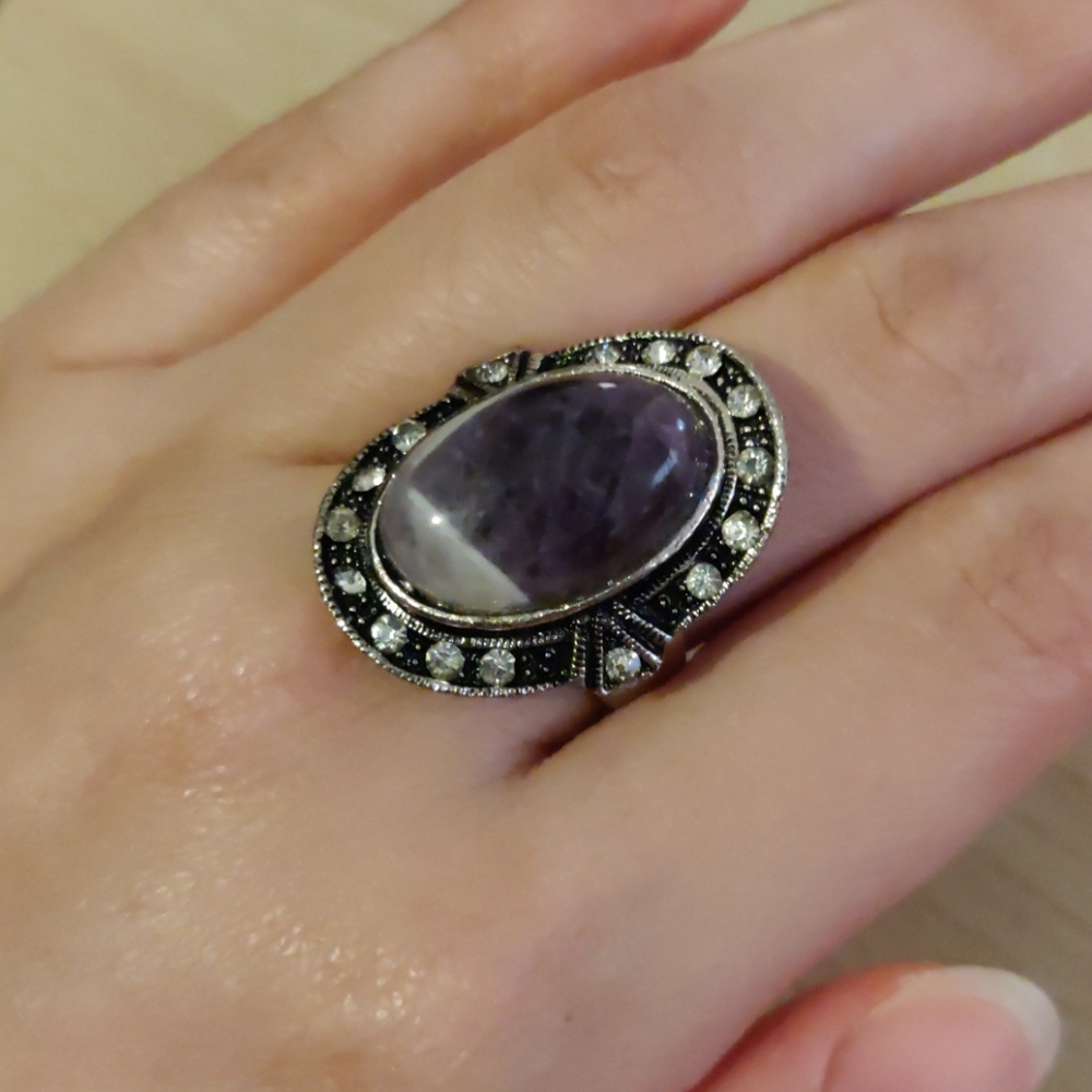 Classy Amethyst Stone Ring with Extendable Band